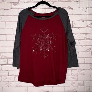 EV1 Gray and Red Women's Top with Metal Snowflake XL Winter Casual Holiday